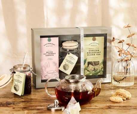 3544_C&B_The Teatime Selection Gift Box_LH_01if (2)